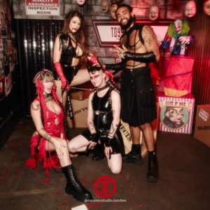 Torture Garden fetish club night Halloween 4 ’23 (2) image 1 taken by [ 𝗡𝗢_𝗢𝗡𝗘 ] 𝘀𝘁𝘂𝗱𝗶𝗼 